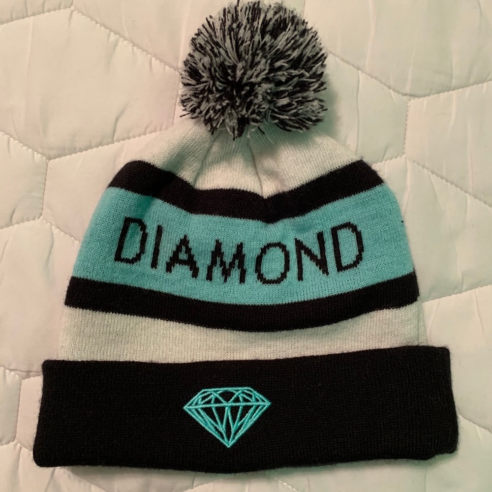 DIAMOND SUPPLY CO BEANIE